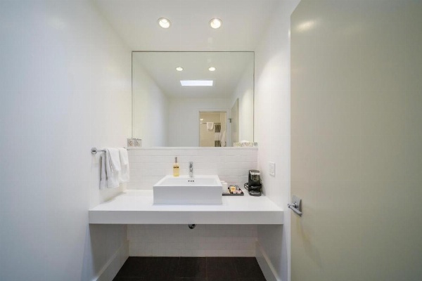 Beck's Motor Lodge image 18